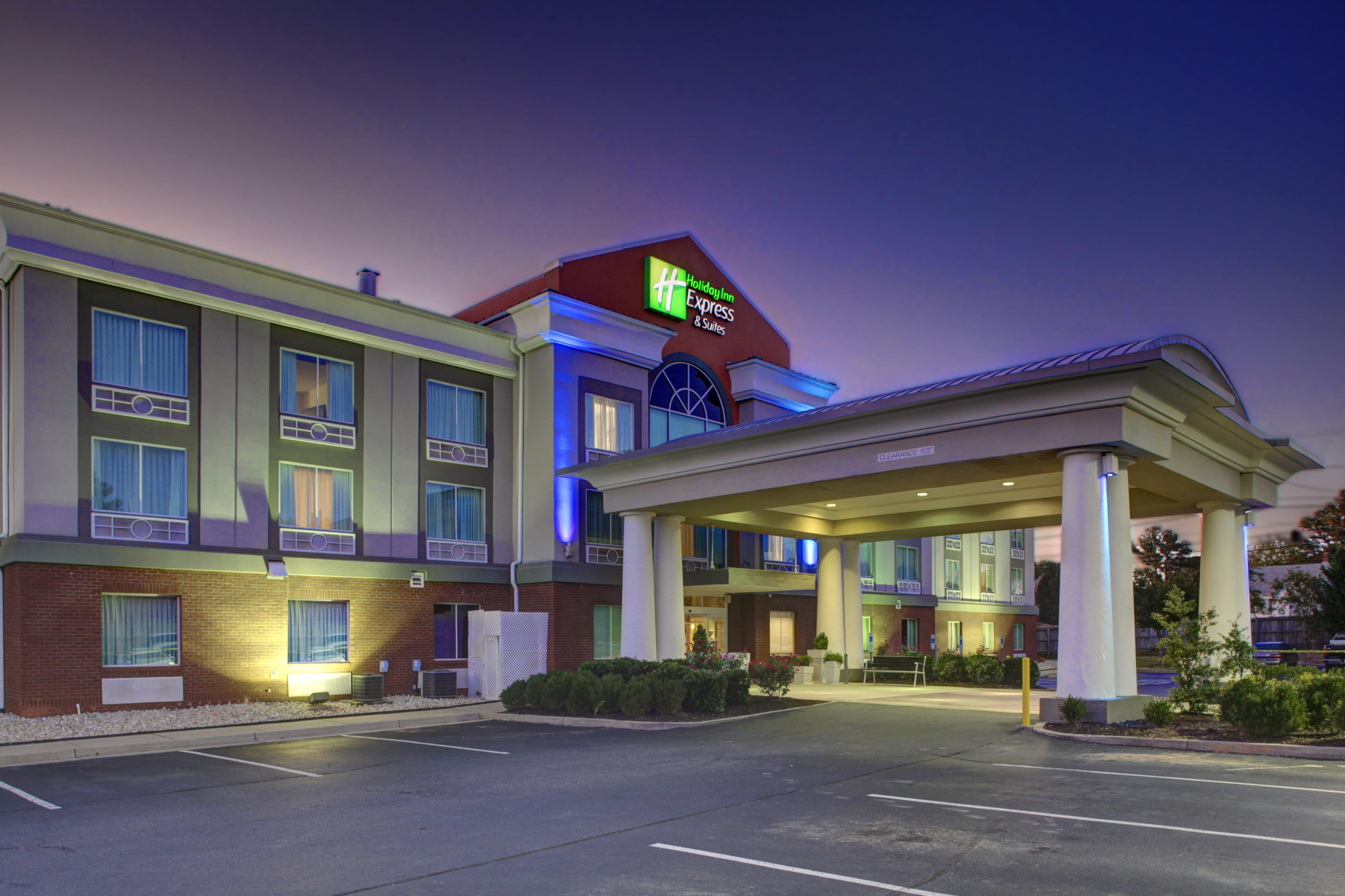 Holiday Inn Express Hotel & Suites Emporia, An Ihg Hotel Kültér fotó